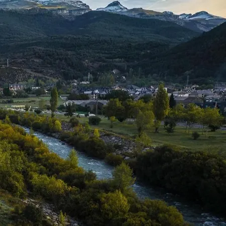 Apartamento El Nido De Villanúa